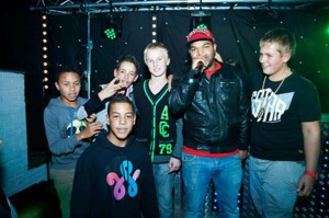Kort-optreden-van-Brace-ná-mijn-Workshop-Rap-Poetry-in-Chill-out,-Rozenburg-2012